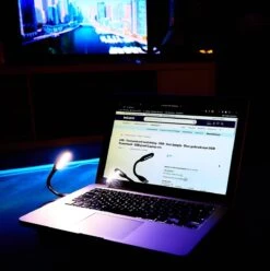 LED - Toetsenbord Verlichting - USB - Lees Lampje - Voor Gebruik Met USB Powerbank - USB Poort Laptop Etc. 5 LED - Toetsenbord Verlichting - USB - Lees Lampje - Voor Gebruik Met USB Powerbank - USB Poort Laptop Etc. -Bo Camp Goedkope Winkel 1195x1200 23