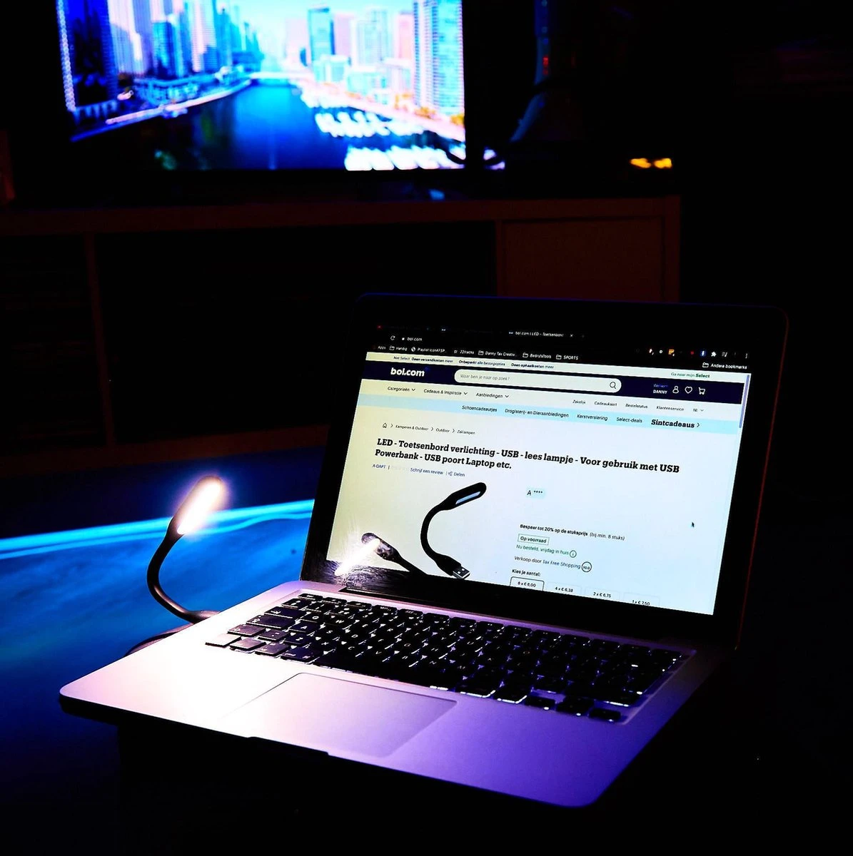 LED - Toetsenbord Verlichting - USB - Lees Lampje - Voor Gebruik Met USB Powerbank - USB Poort Laptop Etc. 3 LED - Toetsenbord Verlichting - USB - Lees Lampje - Voor Gebruik Met USB Powerbank - USB Poort Laptop Etc. - Afbeelding 3