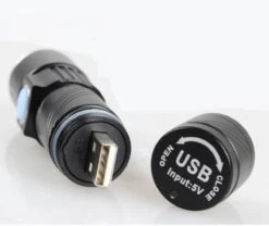 Creartix - Oplaadbare USB LED-zaklamp - Herlaadbare Flashlight Waterproof - 800 Lumen - Met Zoom - Waterbestendig - Zwart 15 Creartix - Oplaadbare USB LED-zaklamp - Herlaadbare Flashlight Waterproof - 800 Lumen - Met Zoom - Waterbestendig - Zwart -Bo Camp Goedkope Winkel 1200x1012 8