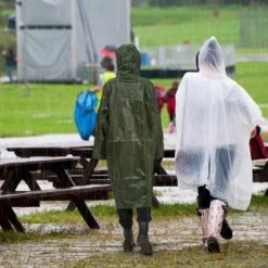 Relaxdays Regenponcho Herbruikbaar - Regenjas Groen - Fietsponcho Lange Mouwen - Festival 12 Relaxdays Regenponcho Herbruikbaar - Regenjas Groen - Fietsponcho Lange Mouwen - Festival -Bo Camp Goedkope Winkel 1200x1200 1087