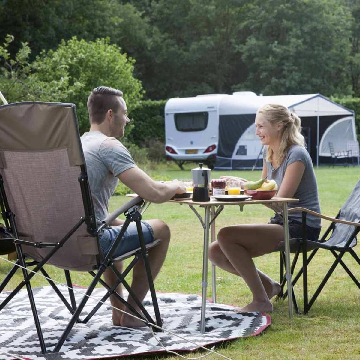 Bo-Camp Urban Outdoor - Buitenkleed - Rond - Ø 200 Cm 2 Bo-Camp Urban Outdoor - Buitenkleed - Rond - Ø 200 Cm - Afbeelding 2