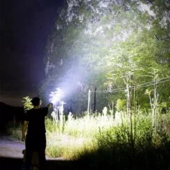 Merkloos Led-zaklamp 3800 Lumen P70.4 PROFESSIONAL-XLED - Oplaadbaar USB Zoeklicht - CE Gekeurd, Een Geavanceerde Krachtige Verstraler. 7 Merkloos Led-zaklamp 3800 Lumen P70.4 PROFESSIONAL-XLED - Oplaadbaar USB Zoeklicht - CE Gekeurd, Een Geavanceerde Krachtige Verstraler. -Bo Camp Goedkope Winkel 1200x1200 1489