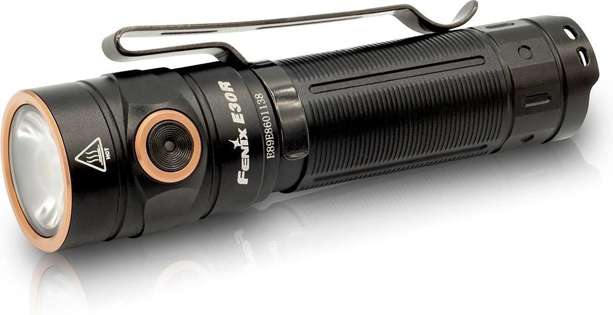 Fenix E30R Zaklamp, 1600 Lumen - 203 M - Oplaadbaar 1 Fenix E30R Zaklamp, 1600 Lumen - 203 M - Oplaadbaar