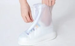 Unisex Waterdichte Overschoenen Met Rits En Aantrekkoord - Maat L 37/38 - Herbruikbaar – Transparant - Anti Slip Regen Overschoen - Schoenhoesjes - Waterdichte Schoenbeschermers - Regenhoes – Schoenovertek - Regenlaarzen -Bo Camp Goedkope Winkel 1200x742 6