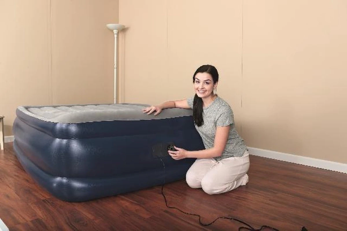 Bestway Queen Tritech Zelfopblazend 2-persoons Luchtbed (203x152x56cm) 2 Bestway Queen Tritech Zelfopblazend 2-persoons Luchtbed (203x152x56cm) - Afbeelding 2