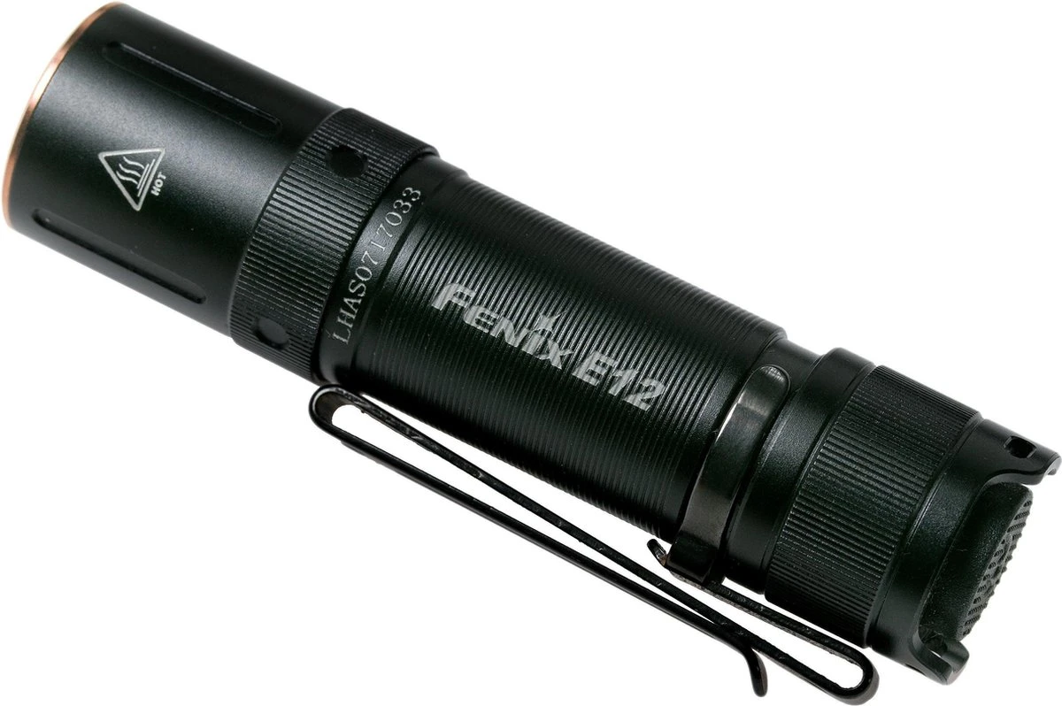 Fenix E12 V2.0 Zaklamp FEE12-V2 Compacte LED Zaklamp Brede Lichtbundel, 160 Lumen, Aluminium 4 Fenix E12 V2.0 Zaklamp FEE12-V2 Compacte LED Zaklamp Brede Lichtbundel, 160 Lumen, Aluminium - Afbeelding 4