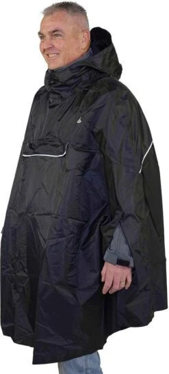 BJØRNSON Haps Regenponcho Fiets Dames & Heren - Fietsponcho - Zwart -Bo Camp Goedkope Winkel 542x1200 2